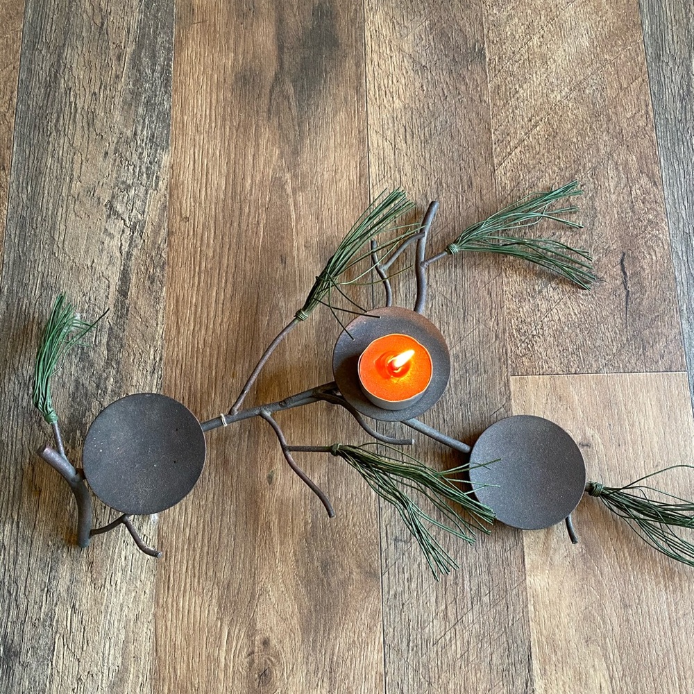Candle holder and centerpiece